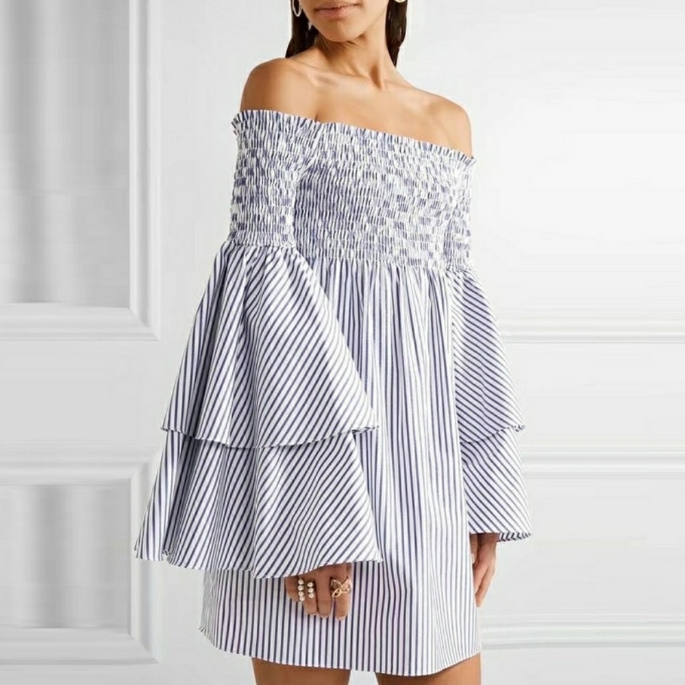 🆕️COMING SOON! Off-shoulder bell sleeve dress💙