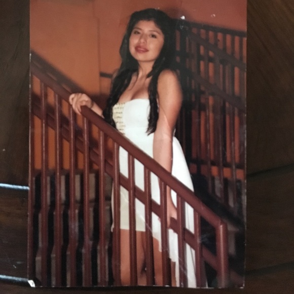 White high low dress - Picture 2 of 2