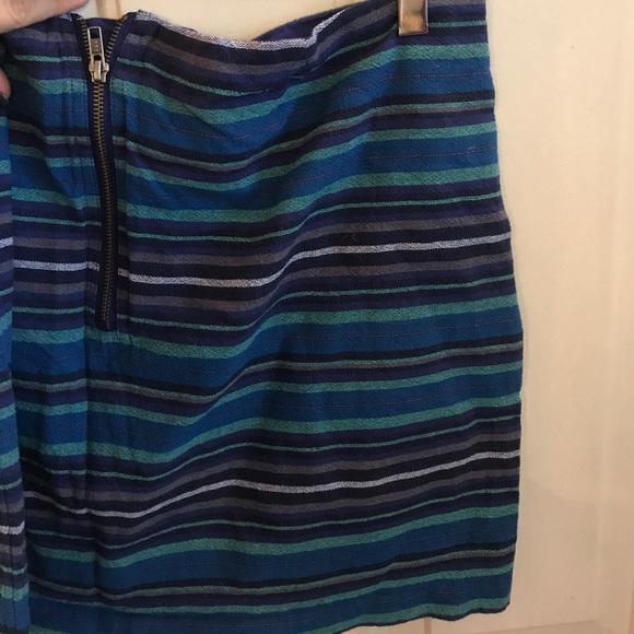 Striped GAP skirt - Picture 3 of 4