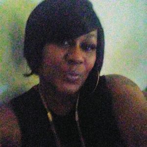 Meet your Posher, Deshuna