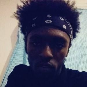 Meet your Posher, Ixaveia