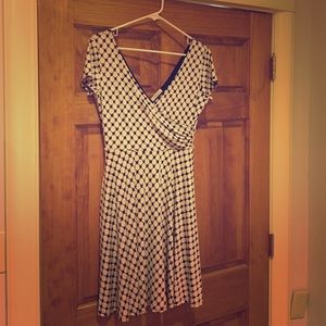 Gilli (Anwen jersey dress)