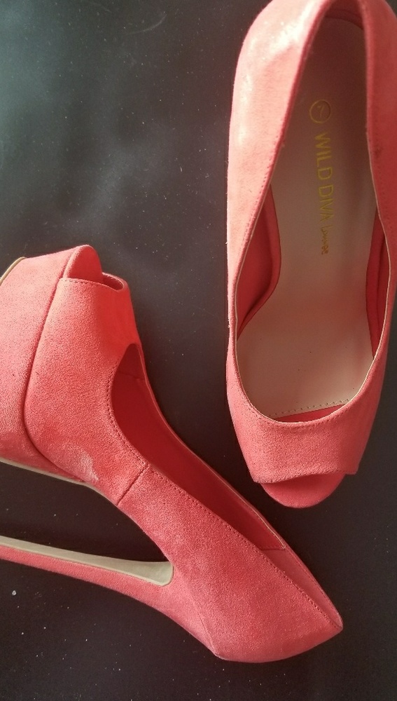 Wild Diva Tangerine Peep Toe Heel