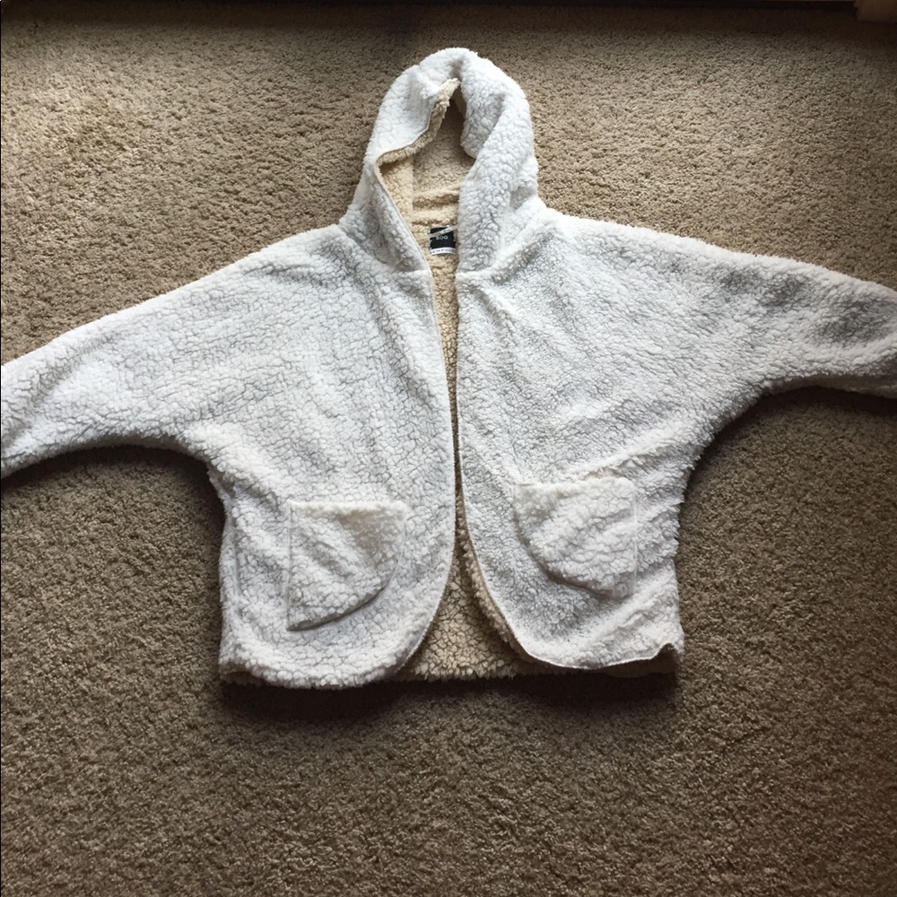 Fluffy jacket - Urban Outfitters