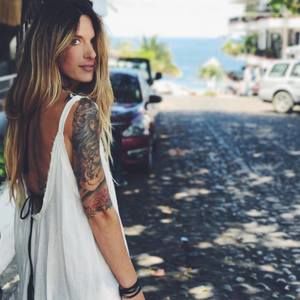 Meet your Posher, Sydney