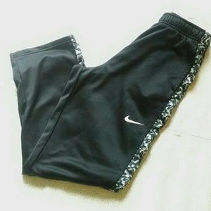 Nike therma-fit sweat's
