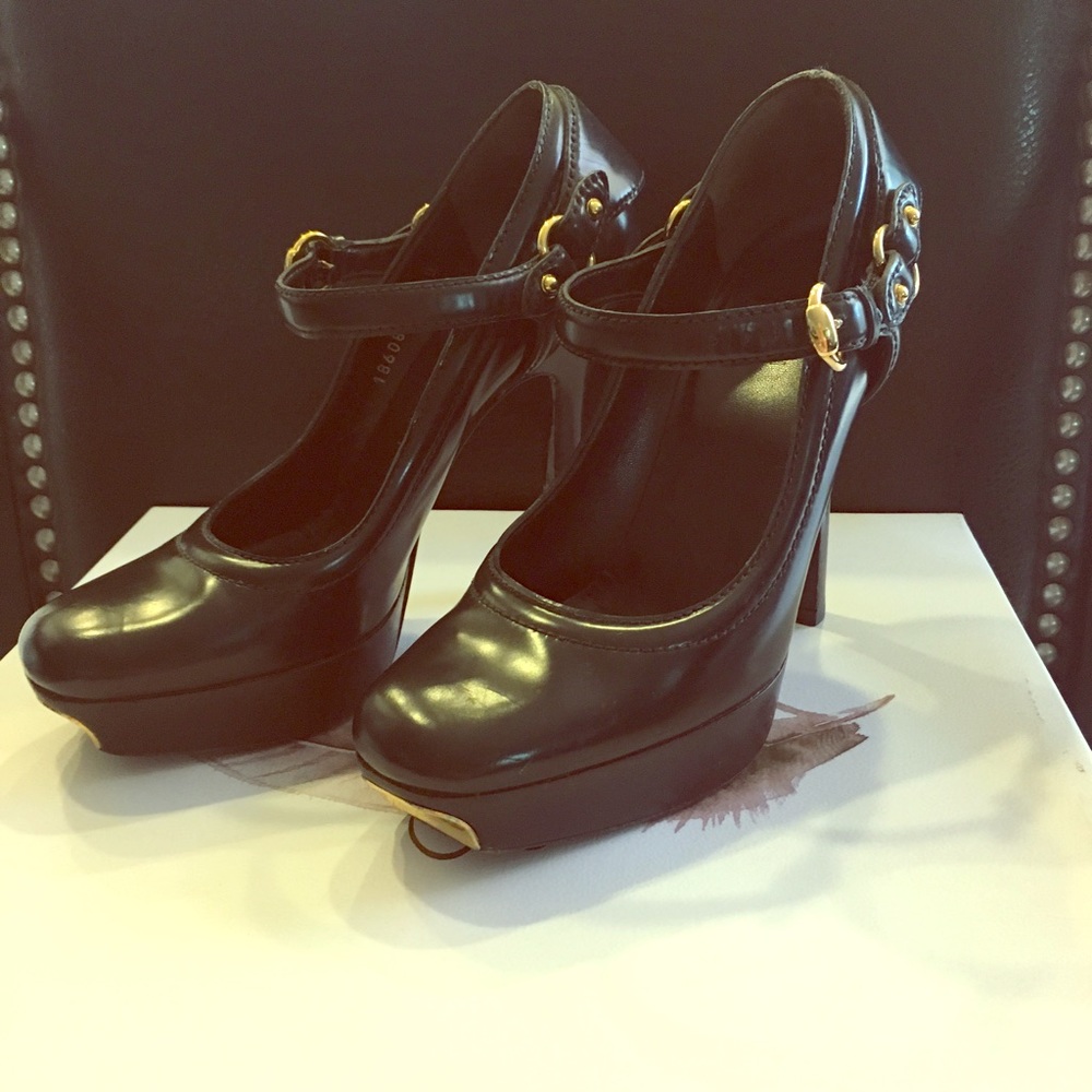 Gucci Mary Jane heels