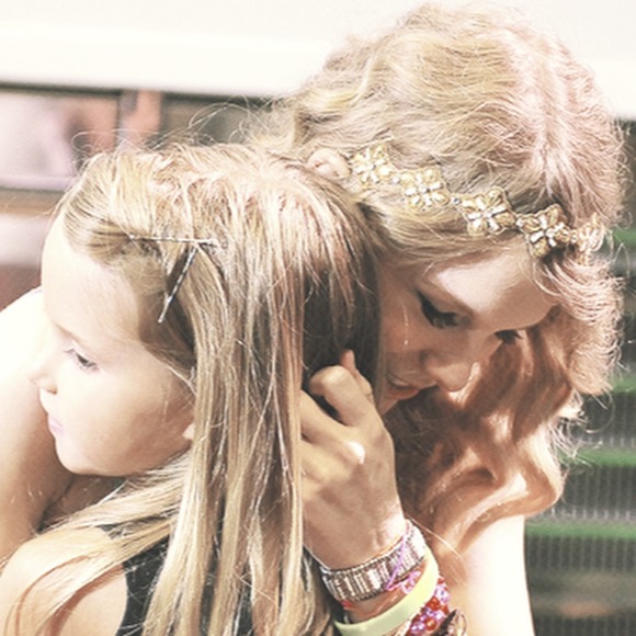 Meet your Posher, Veronica - Picture 1 of 1