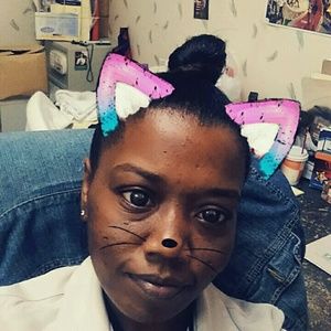 Meet your Posher, Erica