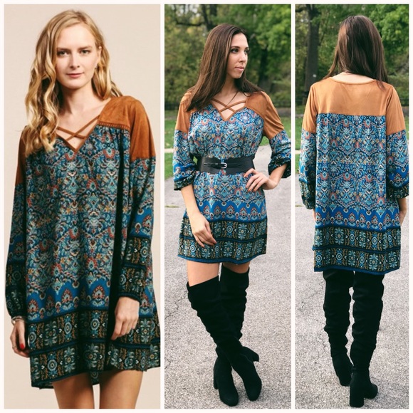  Criss Cross Vintage Print Dress - Picture 2 of 3