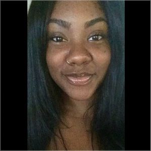 Meet your Posher, Lahna