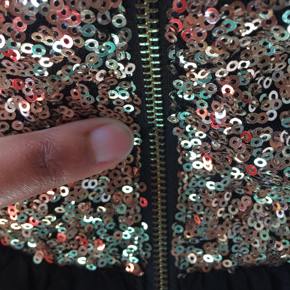 凌 Pinky sparkle dress: Size small - Picture 8 of 8
