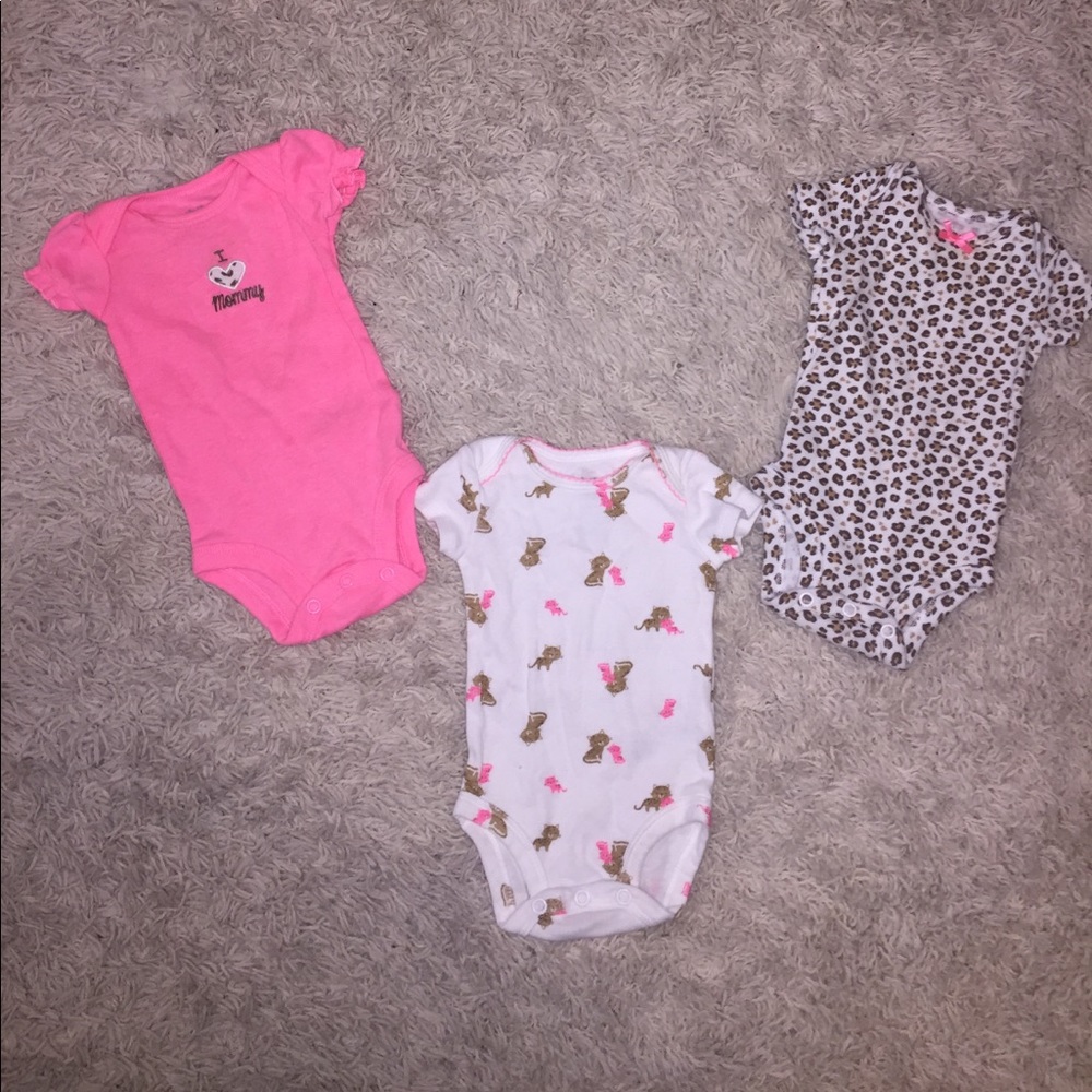 3 Piece NB onesie set