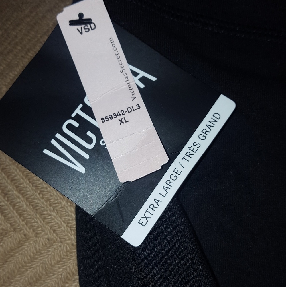 Victoria's Secret Sport Cropped Yoga Pants