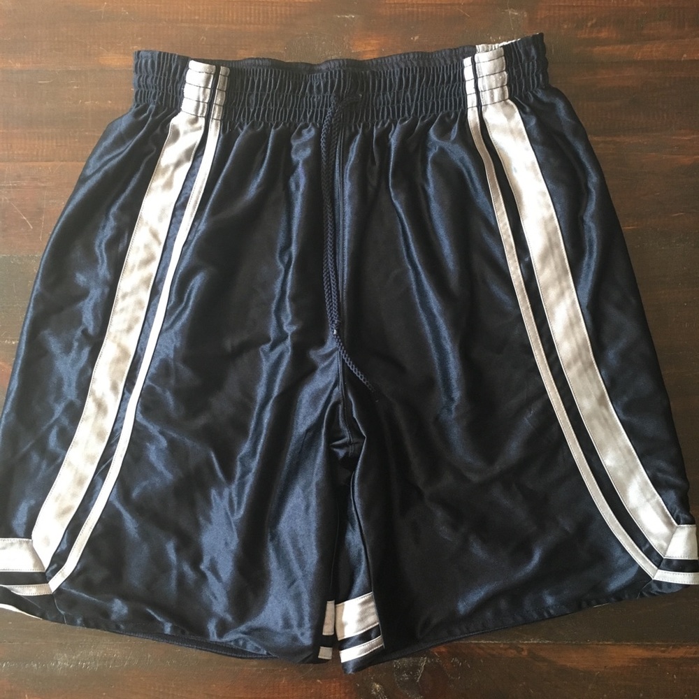 Men’s Tek Gear Reversible Shorts Large