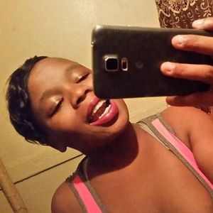 Meet your Posher, Jeanette