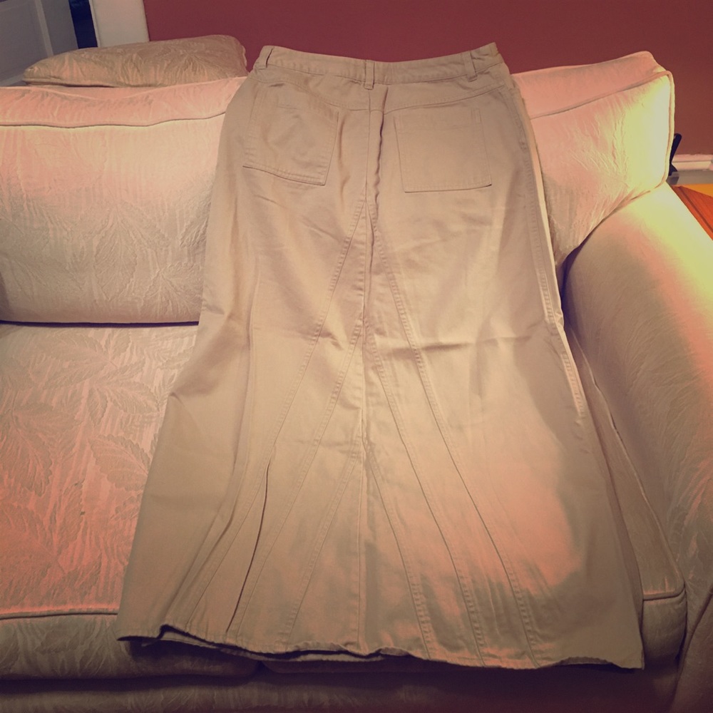 I.e relaxed khaki A-line skirt