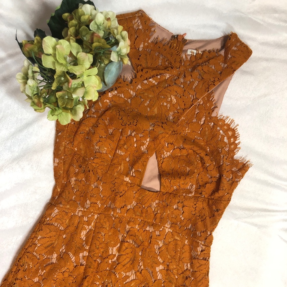 NWOT Gold Lace Cocktail Dress