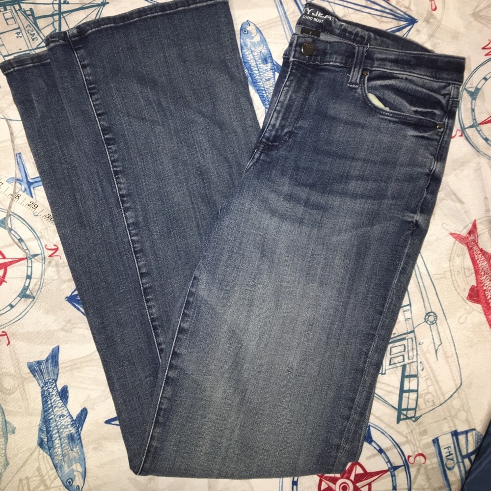 DKNY SOHO boot washed blue jeans 29 soft like new