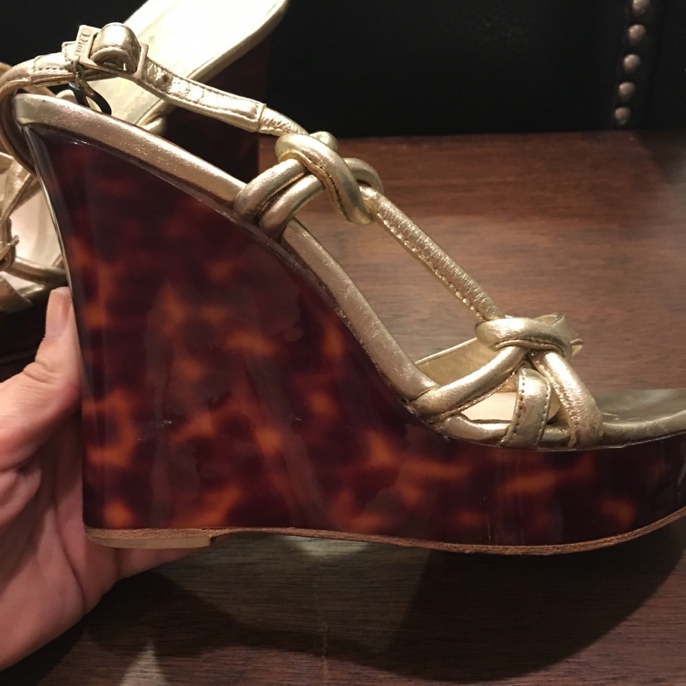DIOR gold & tortoise wedges