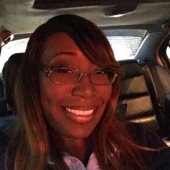 Meet your Posher, Nkechi - Picture 2 of 4