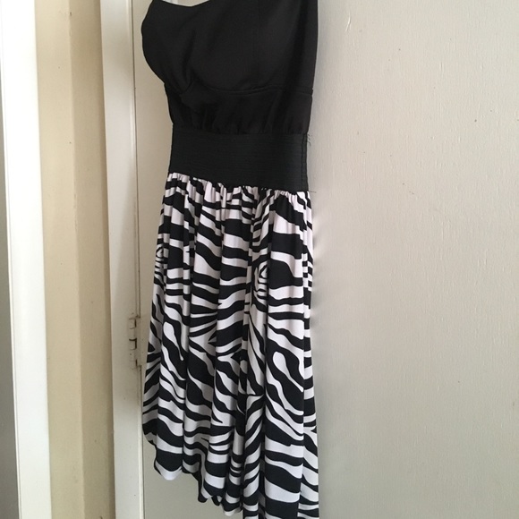 Zebra print dress - Picture 2 of 2