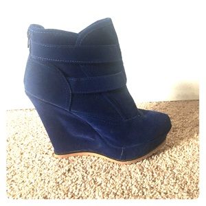 Royal blue wedge booties