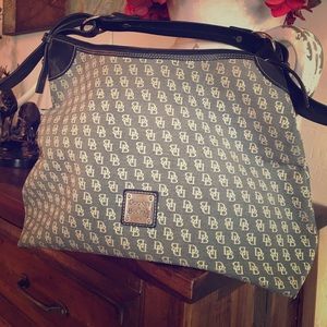 Dooney & Bourke