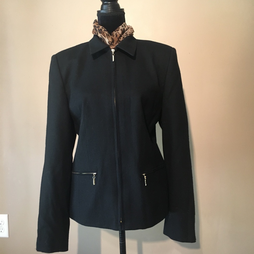 🎈CHAUSE WOOL COAT BLACK SIZE 12