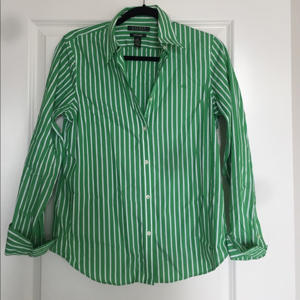 ✨LIKE NEW✨ Ralph Lauren Collared Botton Down