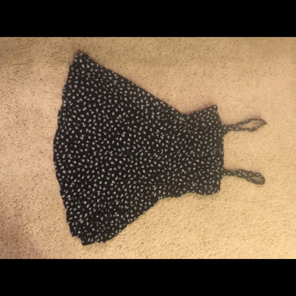Forever 21 White Sunflower Black Dress
