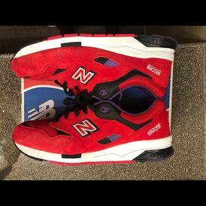 New Balance 1600 Size 12 PADS