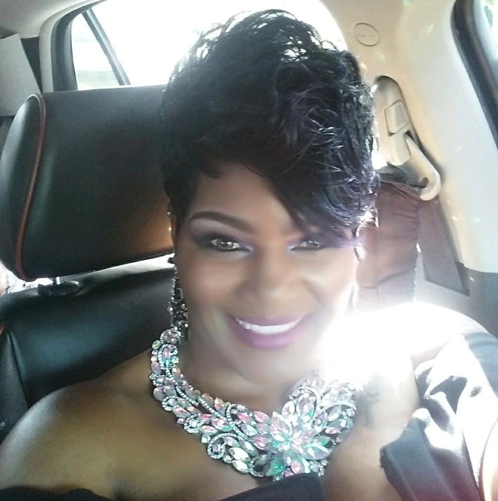 Meet your Posher, Lashaun