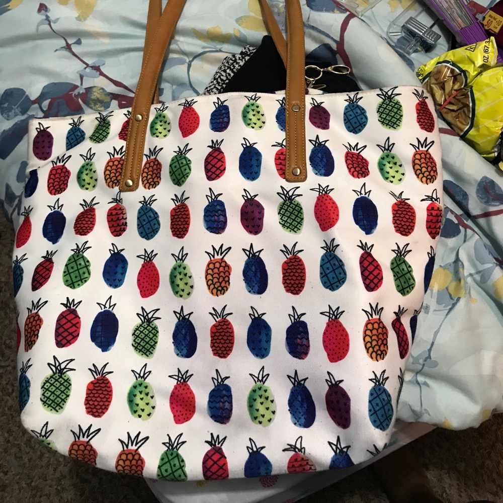 Colorful pineapple tote!