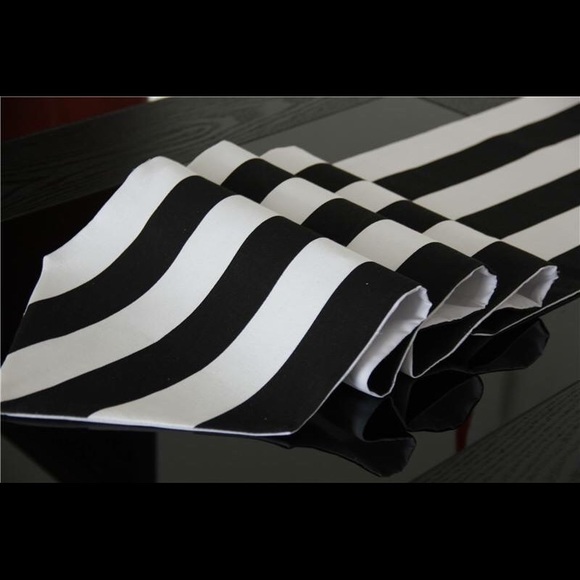 Black white stripes table Runner - Picture 1 of 1