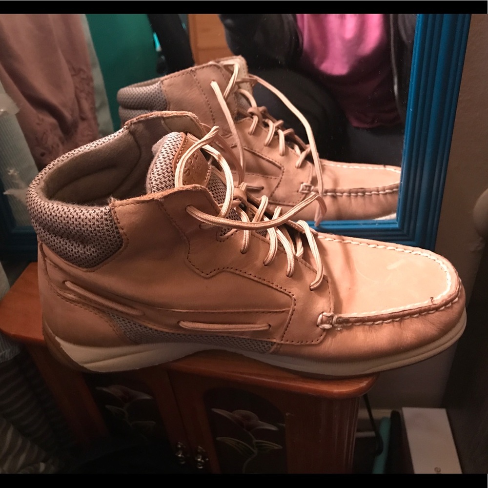 Women’s Sperrys - Picture 2 of 5