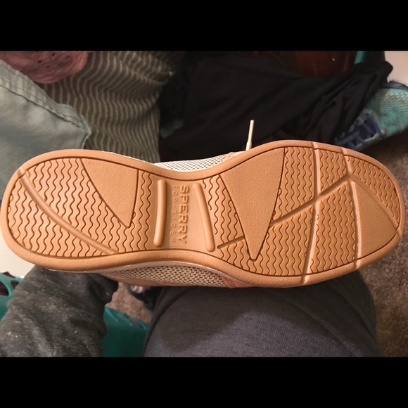 Women’s Sperrys - Picture 3 of 5
