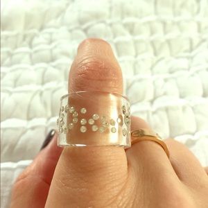 🎁🎁🎁SALE!Dior clear lucite with rhinestones ring