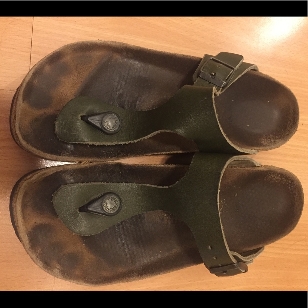 Olive Green Leather Birkenstock Gizeh 37 N