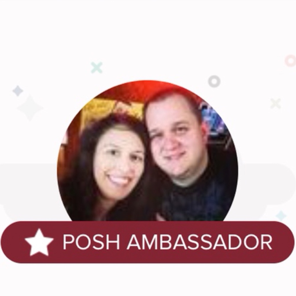 🦄🦄🦄 I’M A POSHMARK AMBASSADOR!!! 10/12/17🦄🦄🦄
