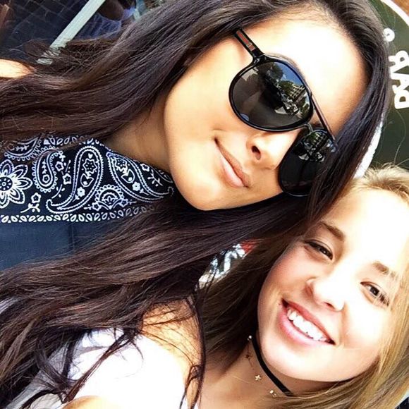 Meet your Posher, Taylour - Picture 1 of 1