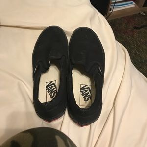 Black slide on VANS