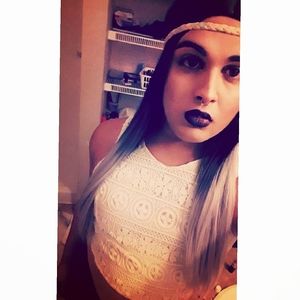 Meet your Posher, Leah paulette