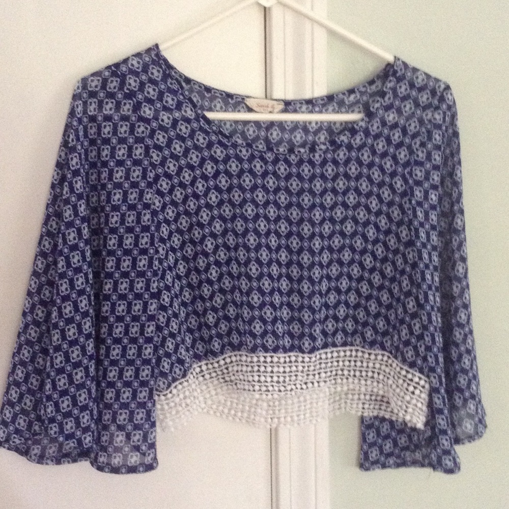 Crop top with crochet