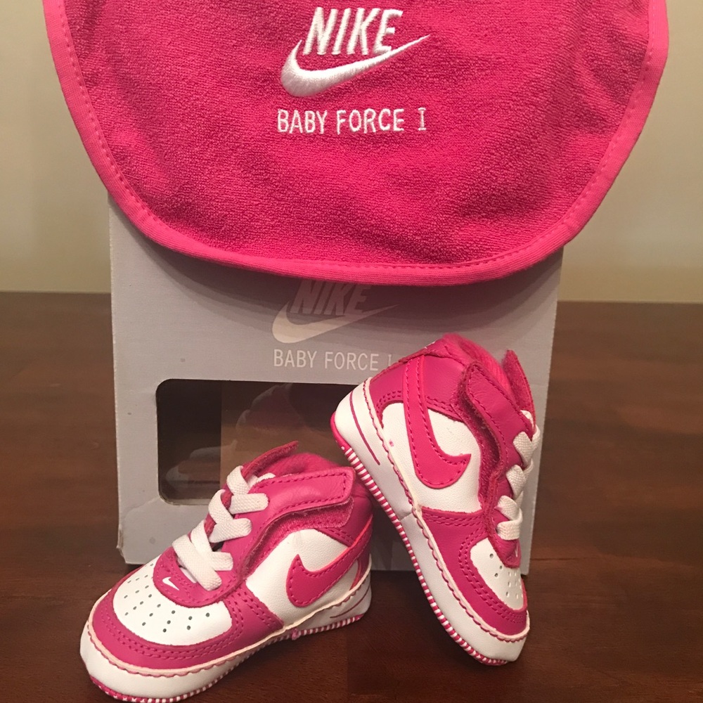 🎀Nike Baby Force 1 Sneakers🎀