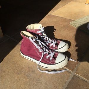 Maroon Converse All Star