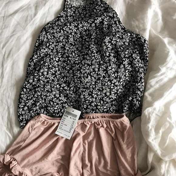 NWT Brandy Melville Tank & Shorts Set - Picture 1 of 1