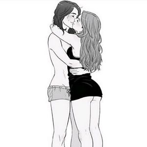 Meet your Posher, Carolina