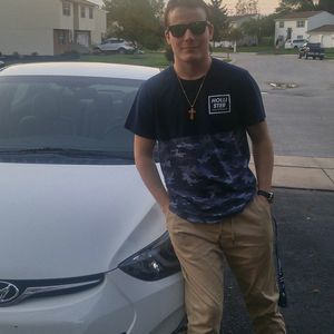 Meet your Posher, Jonathan