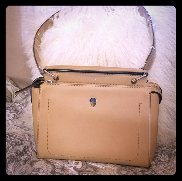 Brand New Fendi Dotcom Beige Handbag - Picture 2 of 7